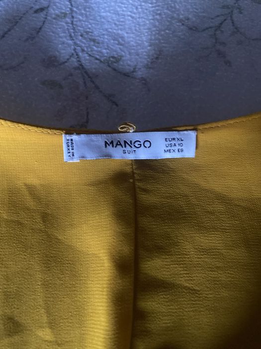 vestdio amarelo da Mango (XL)