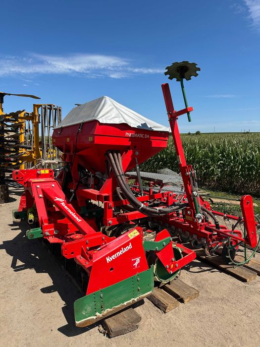 Kverneland Accord Pneumatic DA 3.0 m - siewnik punktowy
