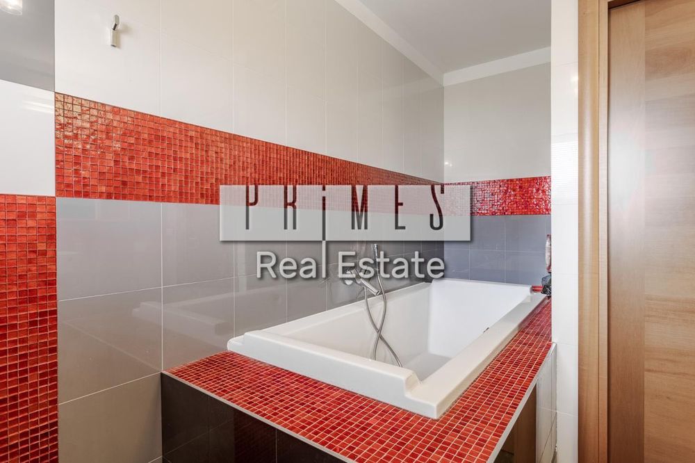 Продаж будинку на 1 лінії Дніпра, Осокорки, Садова, 530м2, 9 соток, ремонт!