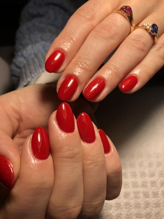 Manicure hybrydowe i pedicure hybrydowy Praga Południe