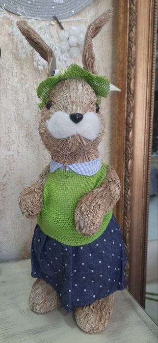 Декор статуэтуки кролики.