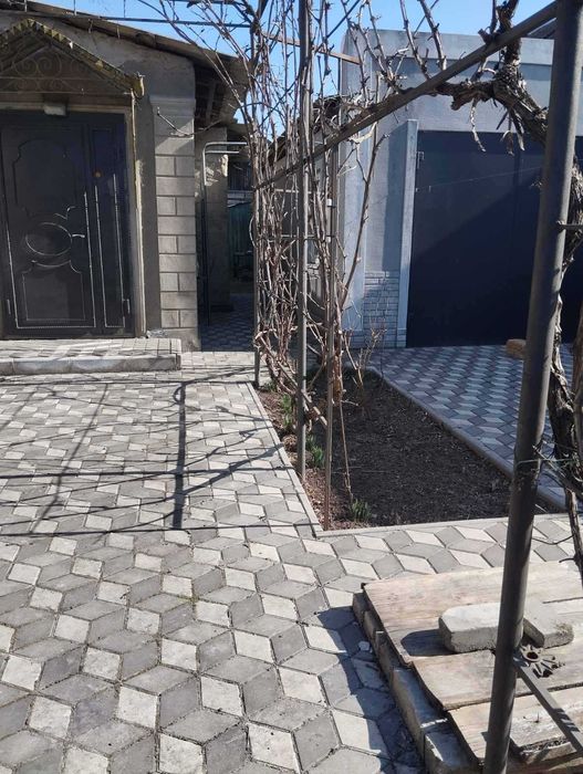 Продам отличный дом на Шуменском
