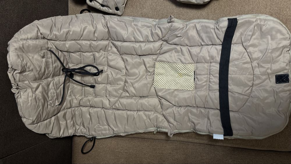 Конверт та муфти для коляски