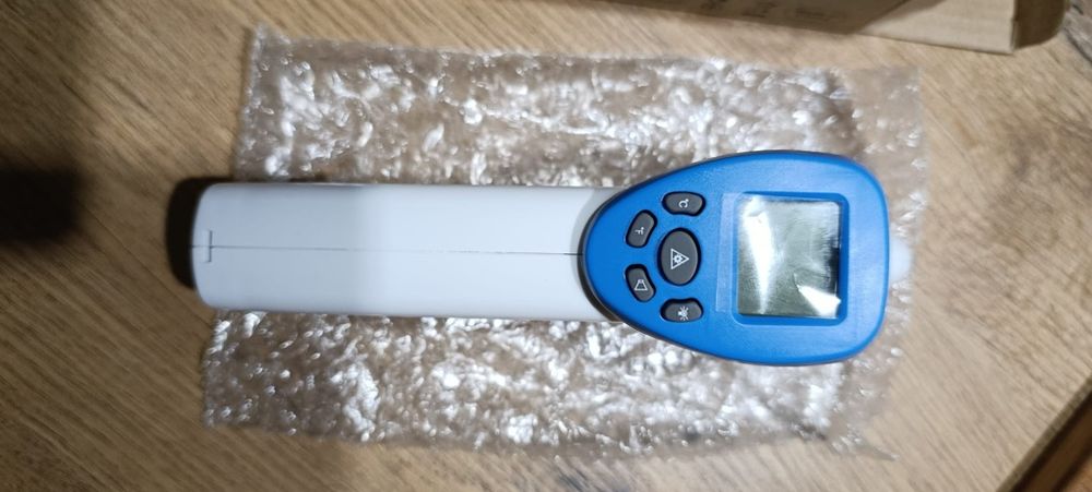 Termometr infrared firmy Steinberg