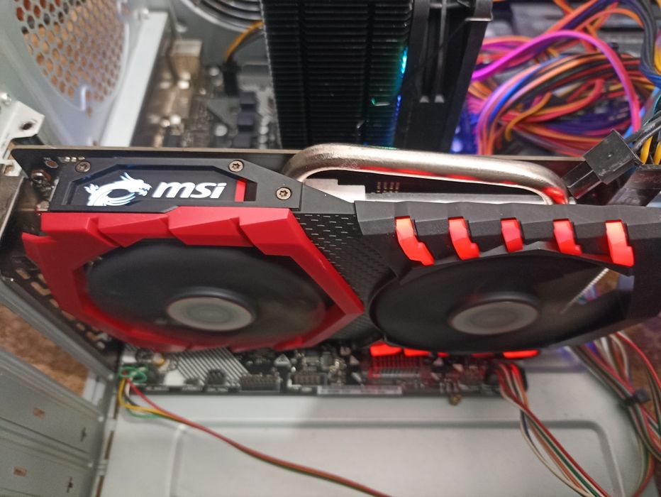Продам видеокарту MSI 1050 gaming 2 gb
