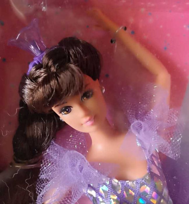 Barbie Twirling Ballerina Teresa, ano 1995, Mattel # 15299