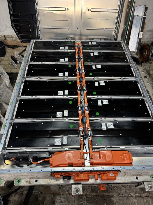 Батарея,молулі,пакети,секція,ячейка ID.3,ID.4 , ID4 ,Catl ,VW,baterry