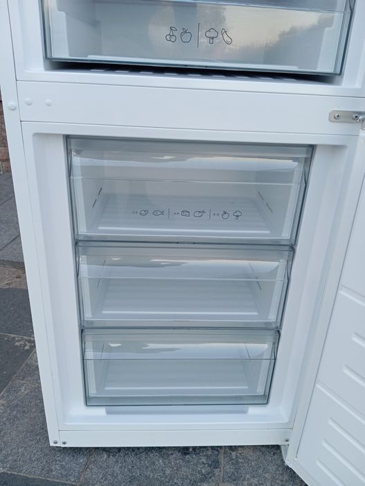 Холодильник Sharp высота 200см No-Frost A++ из Германии Гарантия