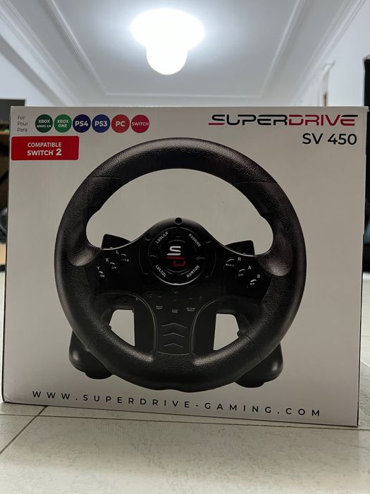 Volante Superdrive SV450 com pedais usado apenas 1 vez