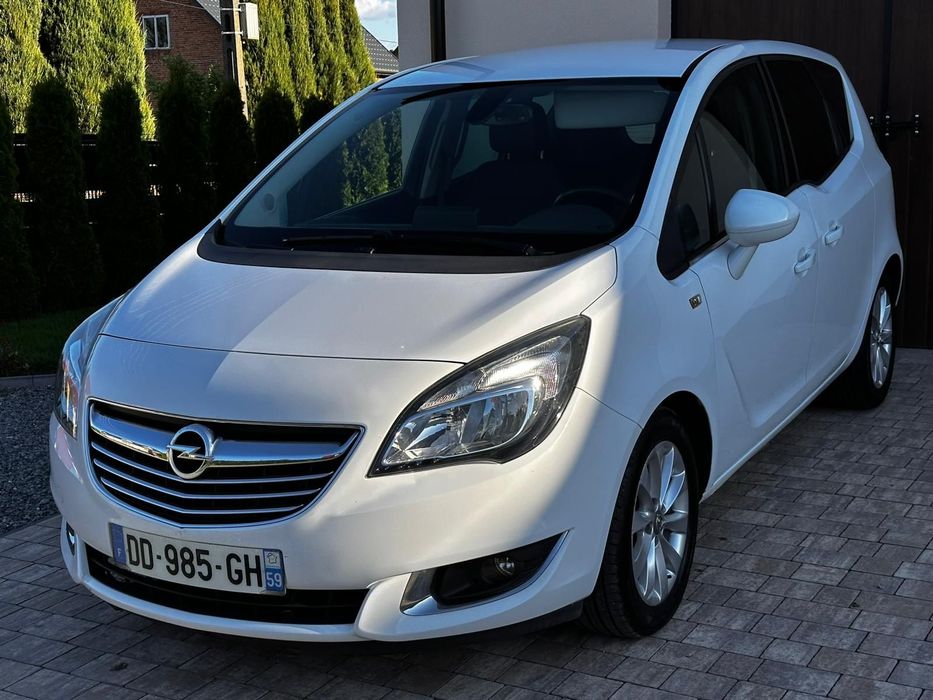 Opel Meriva Bezwypadkowy . Oryginalny lakier