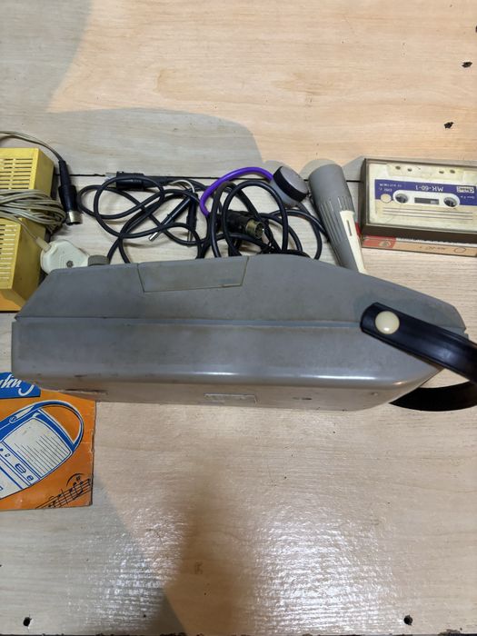 Магнитофон Спутник-403