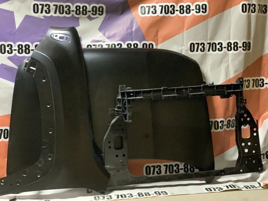 Телевизор Jeep Renegade/крыло ,jeep renegade