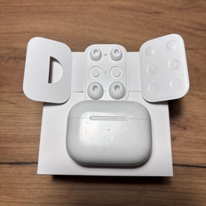 Apple AirPods Pro 2 Używane Stan BDB Bateria Jak Nowa Komplet Oryginał