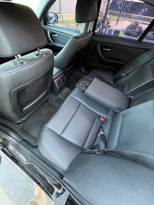 BMW 3 Series 2010 VIN WBAPK7C53BA463480 фото оголошення 6 з 13