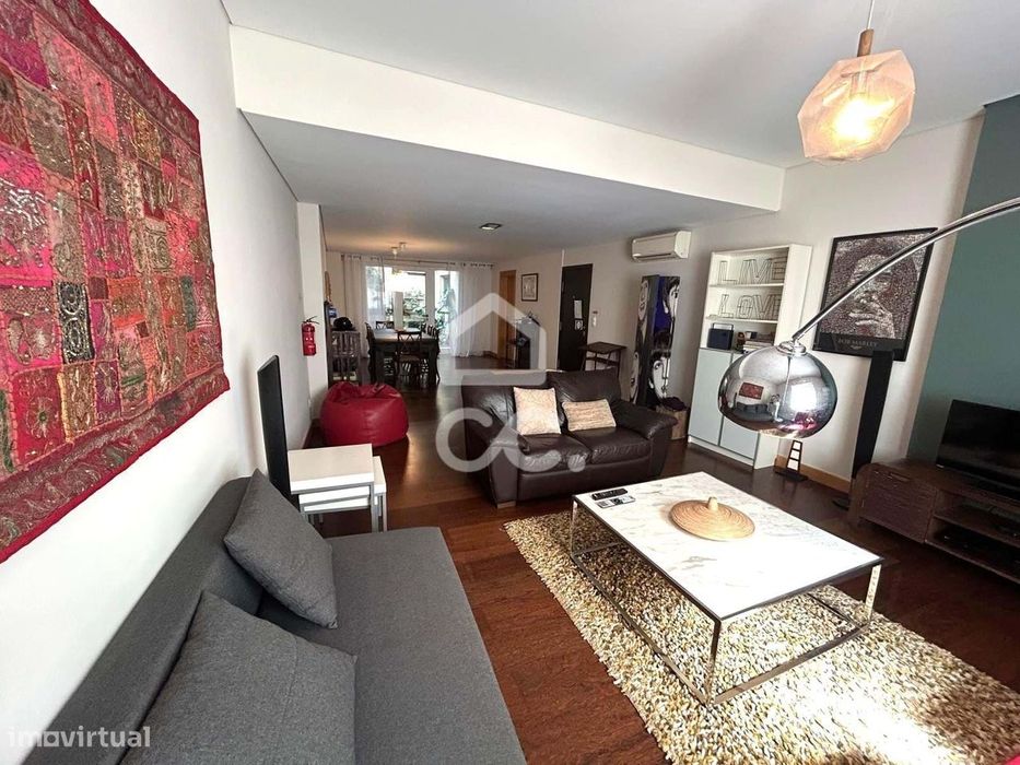 Apartamento com 2 Quartos - São Sebastião - Ponta Delgada