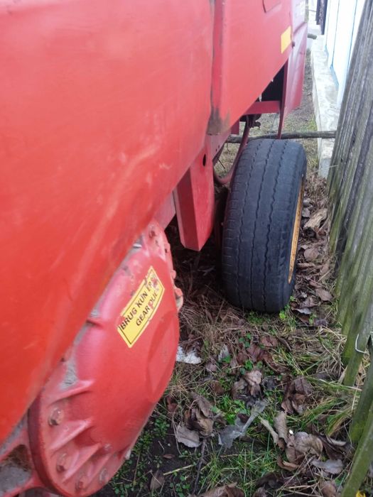 Прес подборщик.Майсей 128.