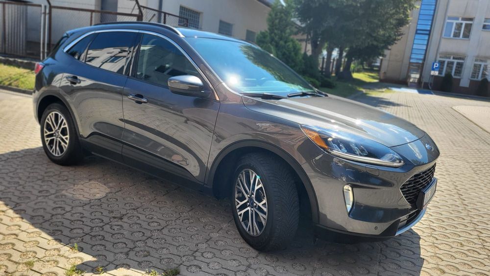 Ford Kuga Forg Kuga 1,5 SEL bardzo zadbany i gotowy do jazdy. Zapraszam