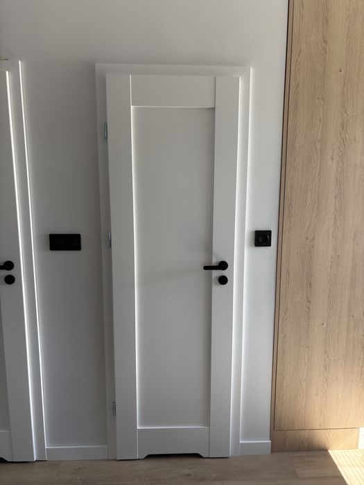 DRE Estra 5 Windoor Elegance 60L z oscieznicą regulowana