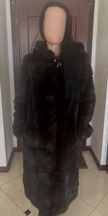 Продам норкову шубу у відмінному стані у м. Суми