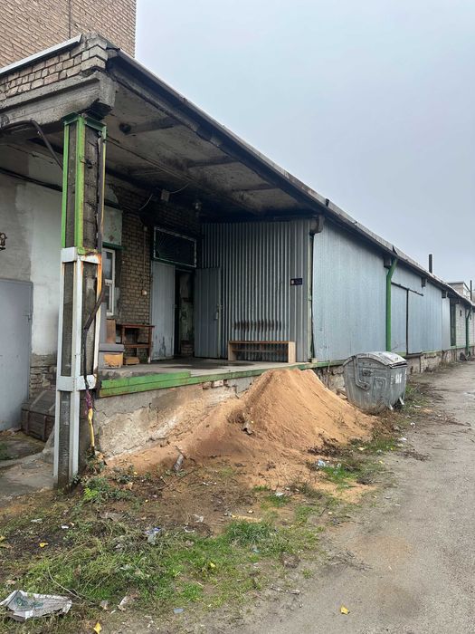 Склад-офіс у центрі міста 3500 м2