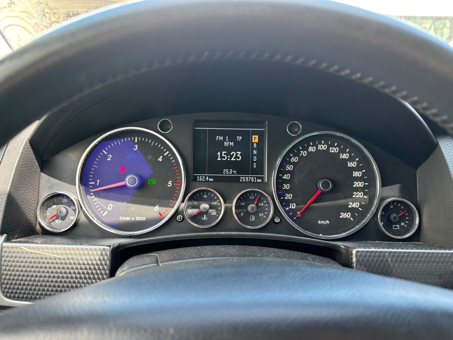 Volkswagen Touareg 3.0 V6 foto 5