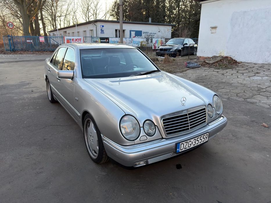 Mercedes-Benz Klasa E Stan bardzo dobry