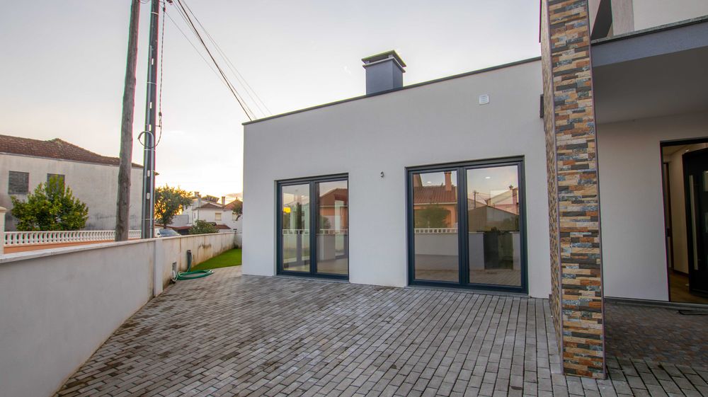 MORADIA T3 NOVA em Mortágua