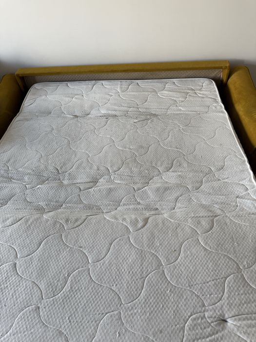 Kanapa stelaz wloski