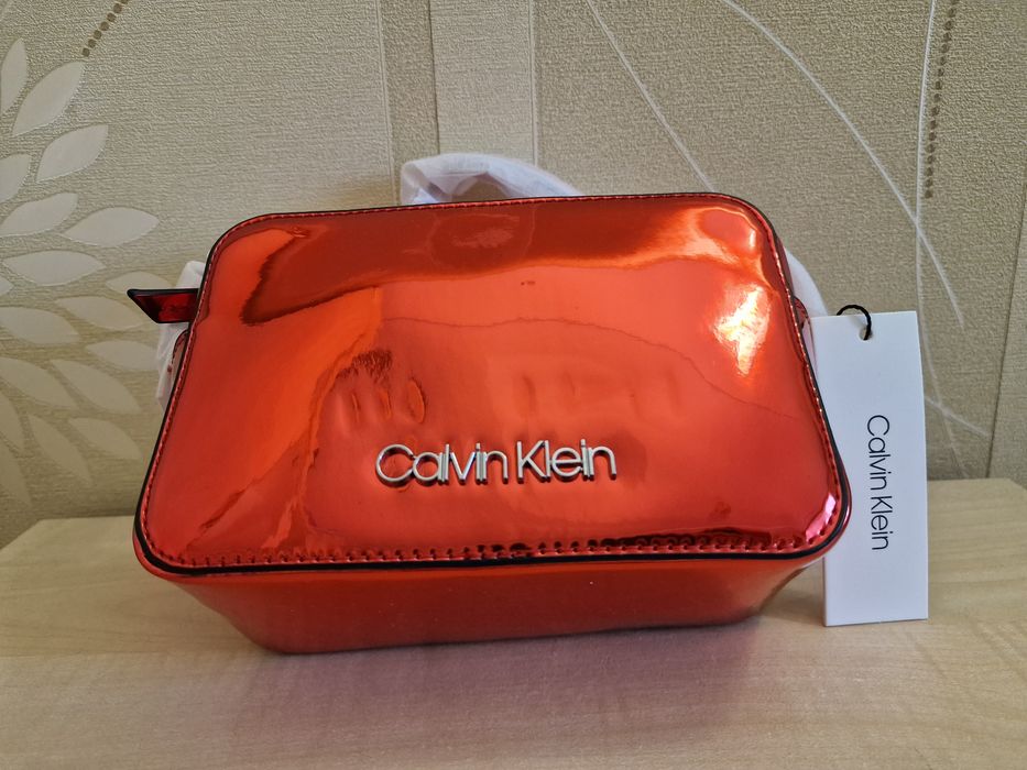 Нова червона сумка Calvin Klein оригінал