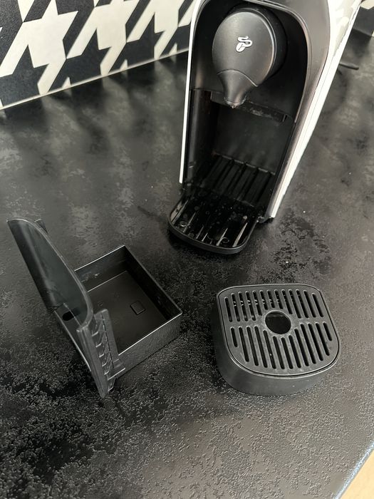 Ekspres Tchibo Cafissimo + spieniacz