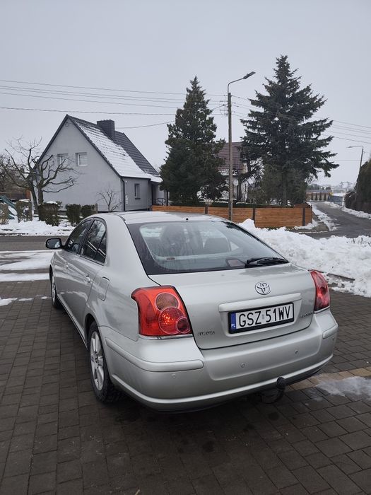 Toyota Avensis T25 1.8 Benzyna 2005