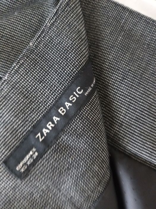 Blaser Zara bom estado