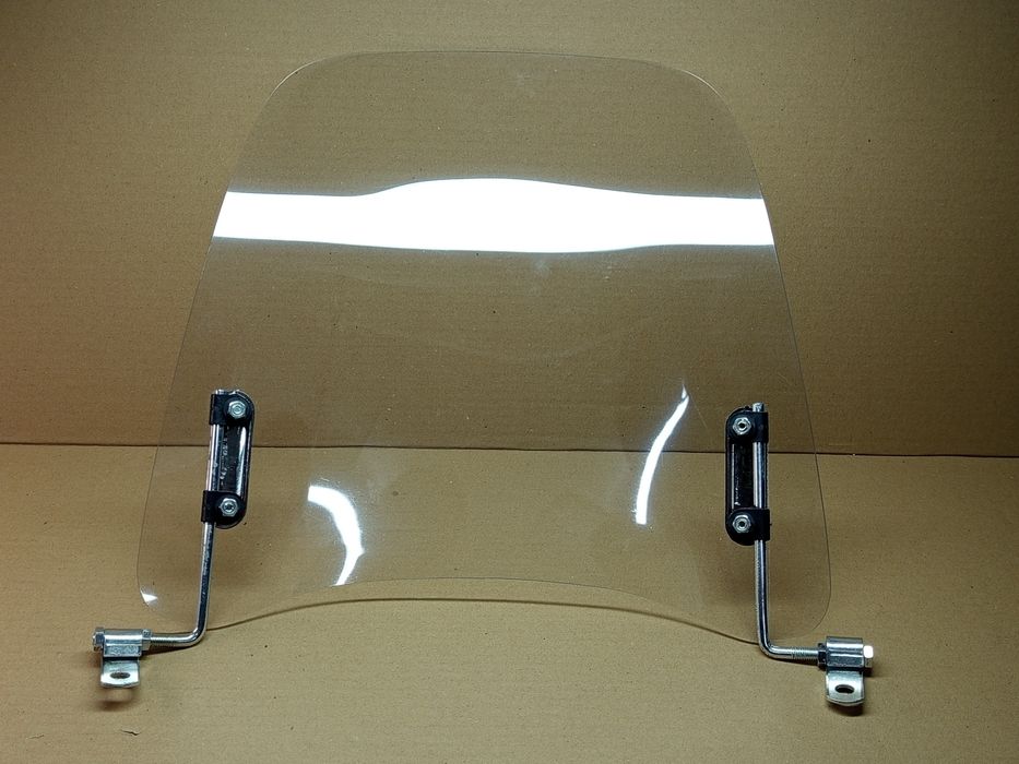 Вітрове скло мото  (обтікач) 36,5х40,5см (2,8мм)