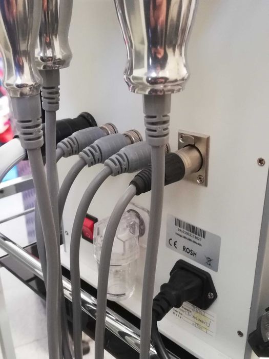 Multifunções - Cavitação + RF 3D Corpo-Rosto + Infravermelhos + Vácuo