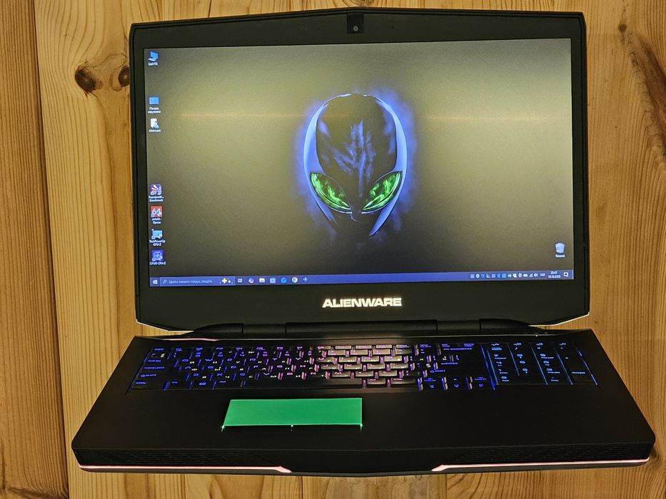 Alienware 17.3"/i7 4940MX/GTX 780M 4GB/RAM 24GB/SSD 330/HDD 500GB