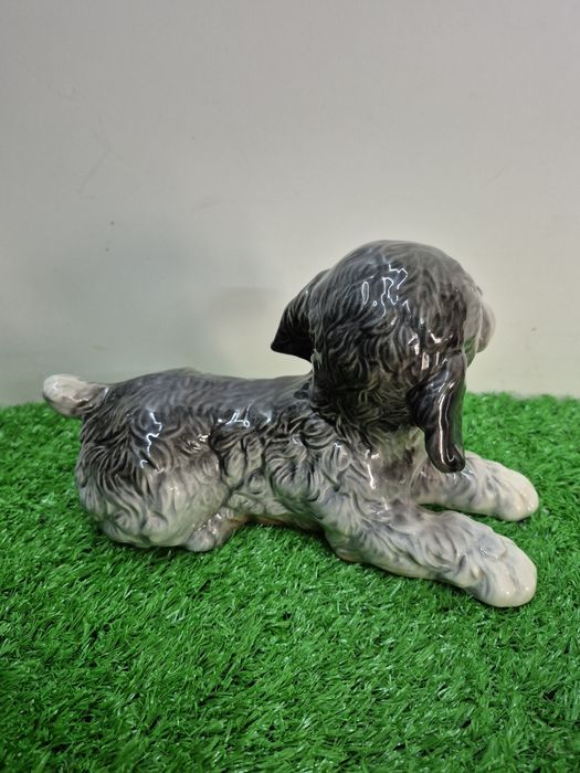 Duża porcelanowa figurka szczeniaka Pudelka GOEBEL