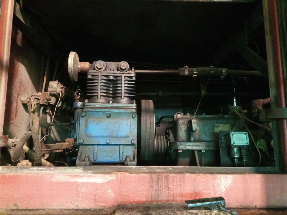 Дизельний тепловоз ТГМ-40 повністю в робочому стані