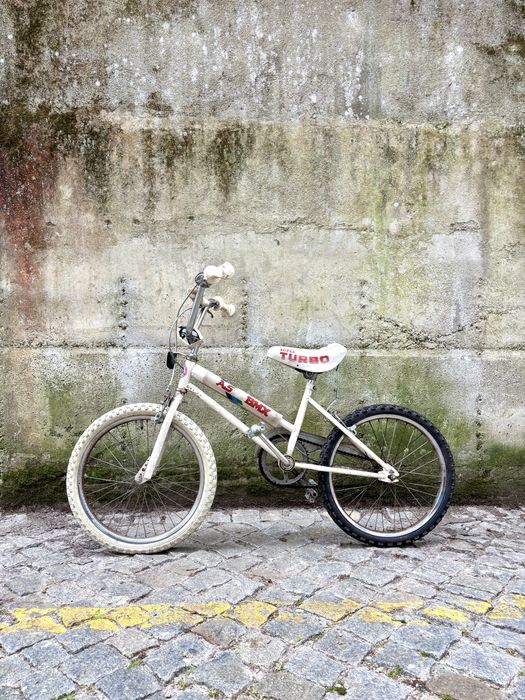 Bicicleta BMX  branca