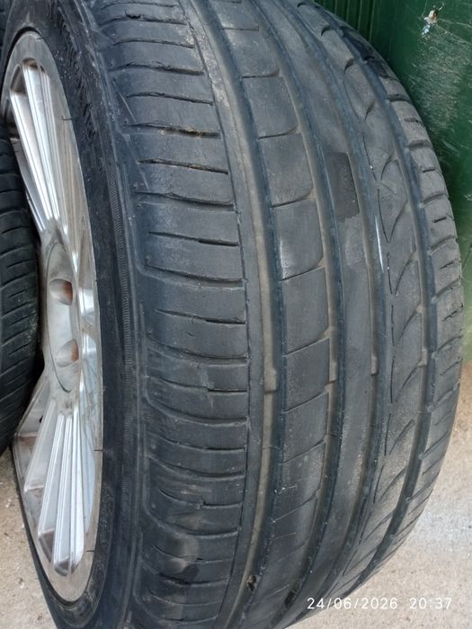 Quatro jantes 18 ‚ 5.112 com pneus 235/40R18 usados mas praticamente novos.
