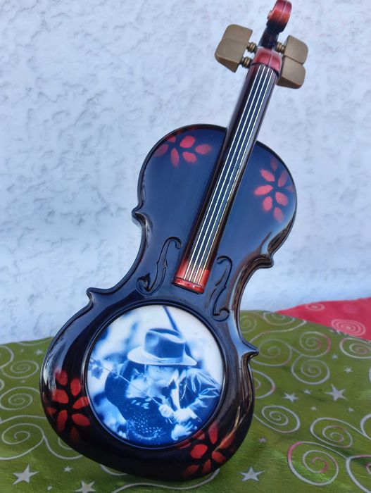 Pozytywka Stara Nakręcana Manualnie PRL - Skrzypce