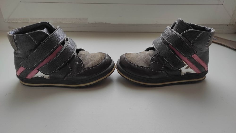 Демисезонные КОЖАНЫЕ ботинки на флисе, 25 размер