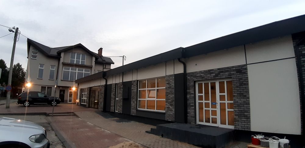 Sprzedam lokal usługowo handlowy Opoczno  ul.piotrkowska 53 b