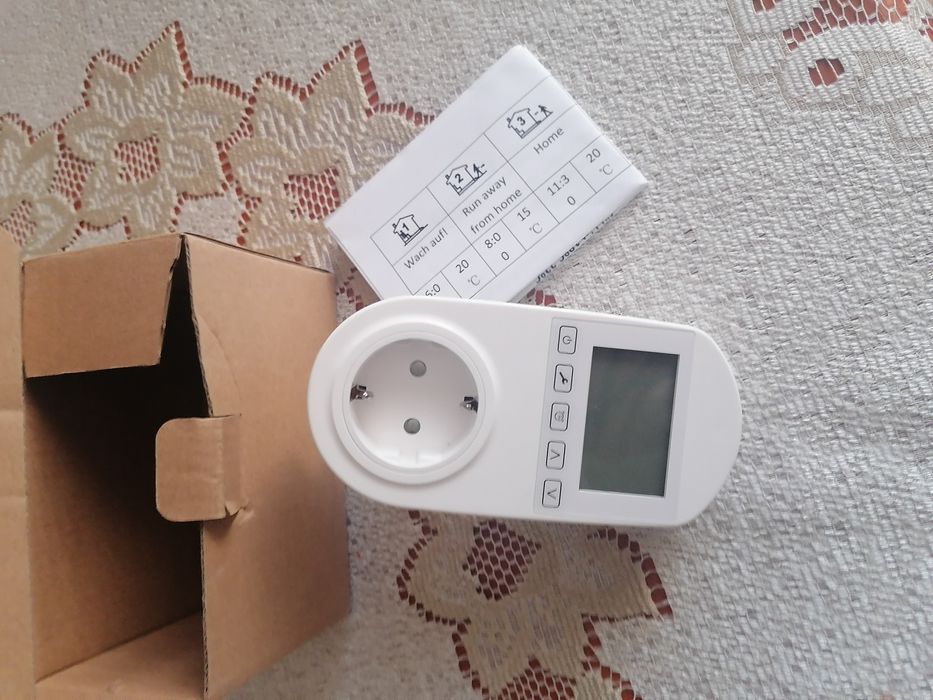 Termostat gniazdkowy