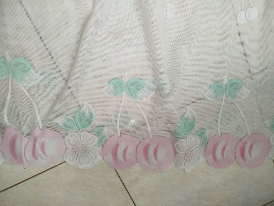 Тюль фіранка гардини на кухню