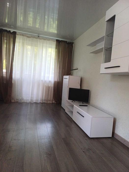 2кімн кв центр, госпіталь, світло постійно,подобово, погодинно