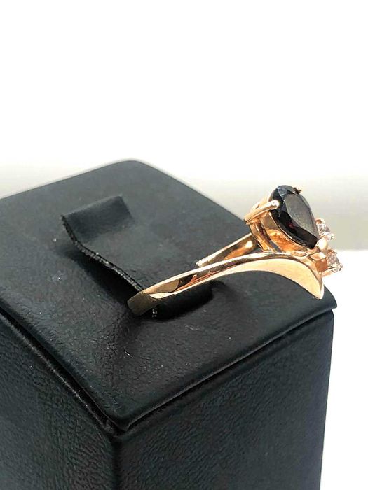 Каблучка золото 585*