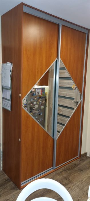 Sprzedam szafę zabudowaną 60x150x253