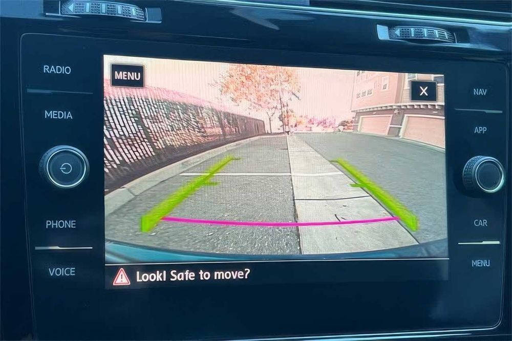 Volkswagen Golf R      2019