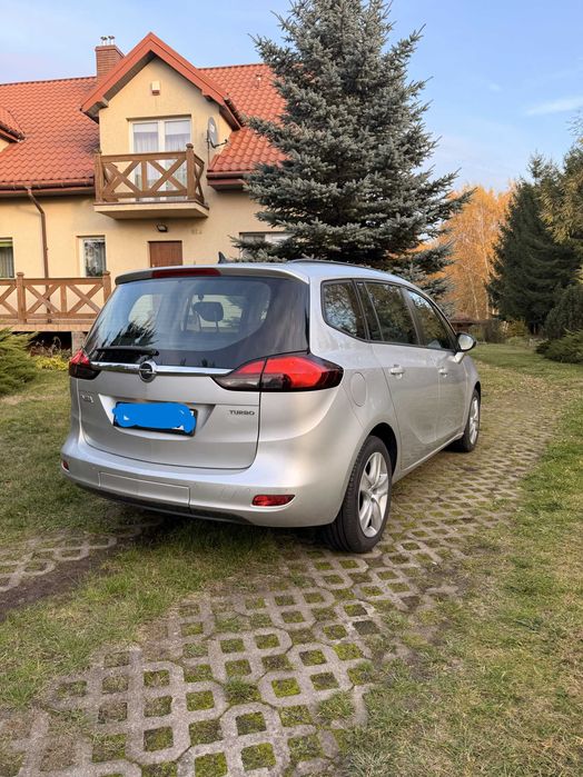 Opel Zafira c tourer 1.4 turbo 7 osobowy