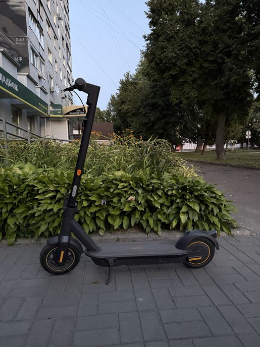 Електросамокат Ninebot KickScooter MAX G30E II | Гарний стан | Оригінал